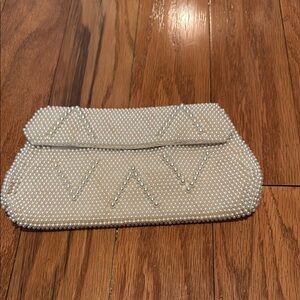 Bags by Susan Japan Pearl Hand Beaded Clutch Bag